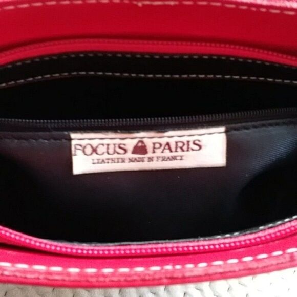 Focus Paris Leather Shoulder Bag Red EUC - Picture 10 of 12